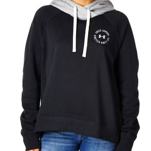 Brand New under armour crop hoodie 🏀